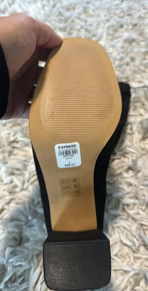 EXPRESS Heeled Boots thumbnail 3