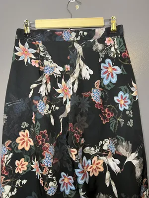 H&M Pants Womens 8 Black Floral Bird Print Wide Leg Crepe Stretch Dress Pants thumbnail 5