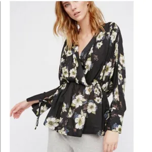 FREE PEOPLE floral top size xsmall thumbnail 2