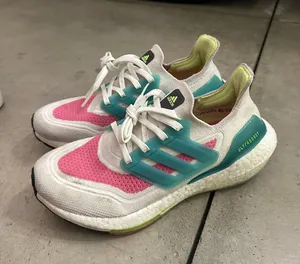 Adidas Ultraboost thumbnail 1