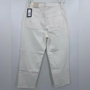 Universal Thread Women's Off-White Straight Leg Jeans thumbnail 3