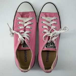 Converse Chuck Taylor Shoes 8 Pink Low Top Canvas Bella Swan Grunge Mall Goth thumbnail 5