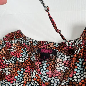 Rock & Roll Cowgirl Sz L Ditsy Floral Print Flowy Mini Dress Rust Copper Smocked Waist‎ thumbnail 4