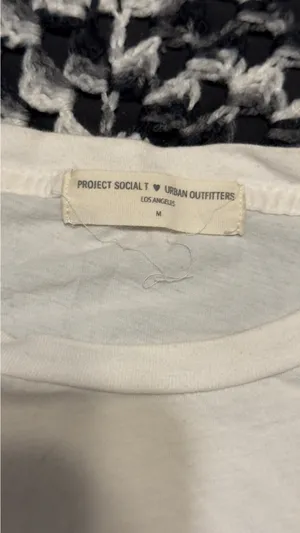 Urban Outfitters T-shirt “Ghosting” thumbnail 3