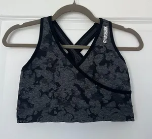 Gymshark Camo Sports Bra thumbnail 1
