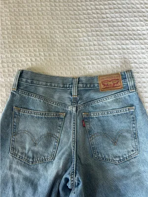 Levi’s Wide-Leg 94 Baggy Jeans thumbnail 6
