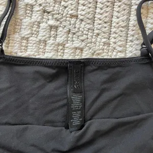 Skims Fits Everybody Lace Triangle Cami thumbnail 4
