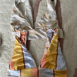 Billabong Dos Palmas Cream Palm Leaves Bikini plunge top NWOT thumbnail 4