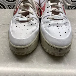 NIKE AIR FORCE 1 9.5 SAGE LOW Women's Athletic Sneakers White Pink Orange thumbnail 3