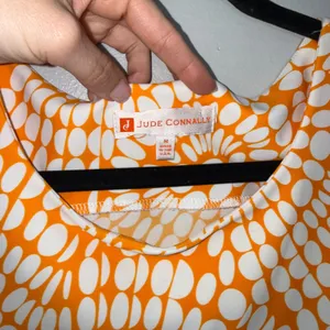 Jude Connally‎ Shift Dress Womens Medium Orange White Geometric Sleeveless Good thumbnail 2