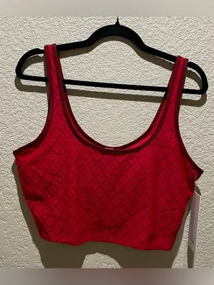 Lululemon NWT Textured Mesh Tennis Tank Top Med Support B/C Cup Red Size XL thumbnail 7
