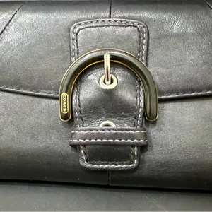 Vintage COACH Soho Black Leather Buckle Trifold Wallet thumbnail 6