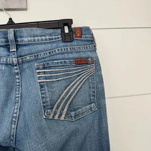 7 for All Mankind Dojo Cropped 7 Pocket Jeans thumbnail 4