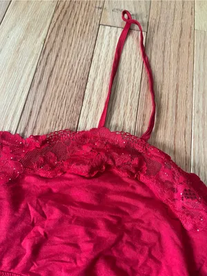 Victoria's Secret Red Lace Cami Crop Tank Top Large Sleep Lounge Pajama Romantic thumbnail 2