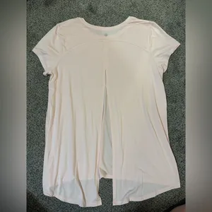 Lululemon Strawberry Milkshake Short Sleeve thumbnail 2