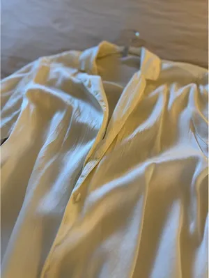 White silk pajama blouse from Inimissimi thumbnail 2