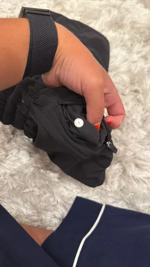 Lululemon Black Shorts thumbnail 5