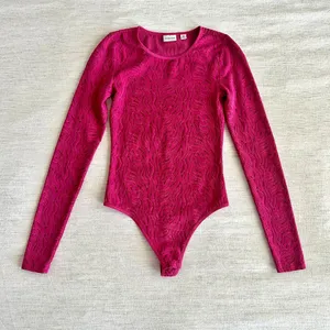 Aritzia Babaton Shapelace Crew Longsleeve Bodysuit thumbnail 2