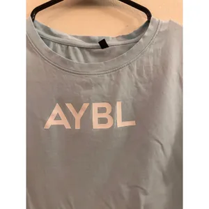 AYBL Blue Short Sleeve Cropped Athletic Workout T-Shirt Women Sz M thumbnail 4