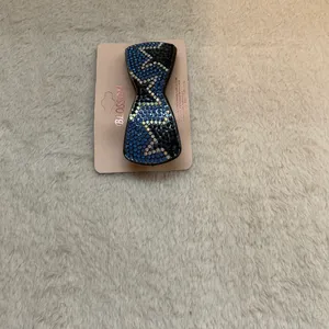 Blossom clip Barrette  thumbnail 2