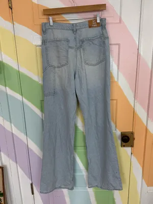 We The Free Tinsley Baggy High Rise Straight Distressed Jeans Sz 28 🧡🍄 thumbnail 3