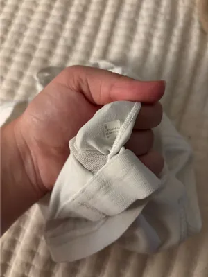 Lululemon White Sports Bra thumbnail 3