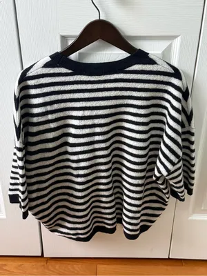 Zara 100% Wool Striped Short Sleeve Sweater in Navy and White thumbnail 3