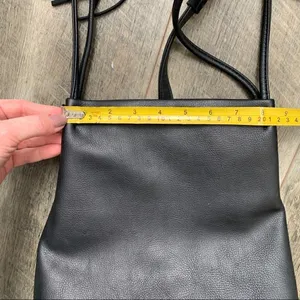 Lucky Brand Black Vegan Leather Tassel Tote Double Handle Bucket Bag thumbnail 12
