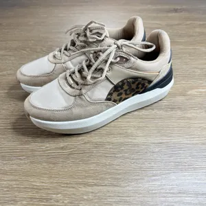 Zara Chunky Platform Sneakers Leopard Accent Beige Lace Up Women's EU 40 US 9 thumbnail 2