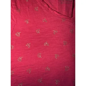 Chico's Women's Pink Gold Metallic Print Knit V-Neck Short Sleeve T-Shirt S thumbnail 3