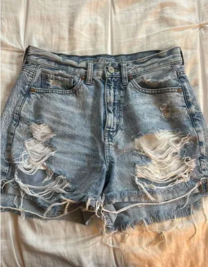 American Eagle Mom Jean Shorts thumbnail 1