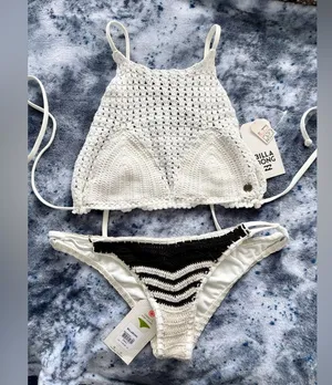 NWT Billabong Crochet Bikini Set – White/Black thumbnail 1