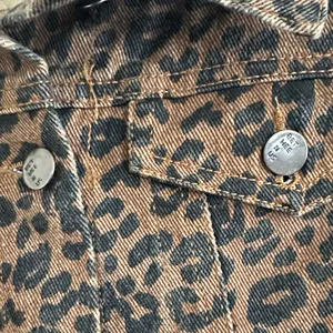 Leopard Print Jean Jacket Brown Size M thumbnail 3