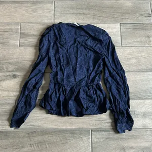& other stories blouse thumbnail 4
