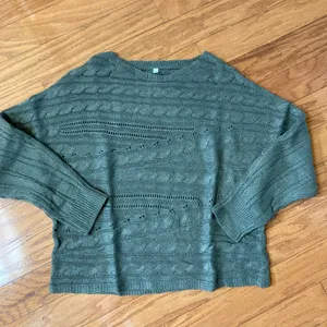 NEW Women Cable Knit Batwing Sweater thumbnail 6