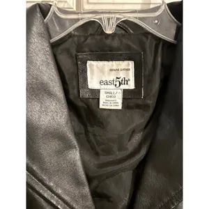 East 5th Womens Black Genuine Leather Zip Up‎ Jacket Size Small Tailored Coat thumbnail 2