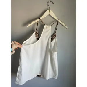 Cezele Collection Flowy Tank Top Womens Large Beige Leopard Print Sleeveless thumbnail 8