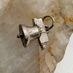 Vintage Liberty Bell Charm Silver Tone Patriotic Philadelphia Pendant Charm thumbnail 2