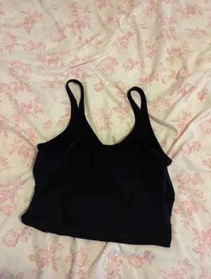 Black athletic cropped tank top thumbnail 2
