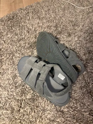 Ugg Goldstar Sandals  thumbnail 3