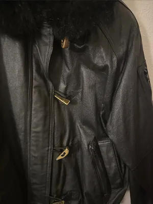 Vintage Black Leather Bomber Jacket with possum fur collar size medium thumbnail 14