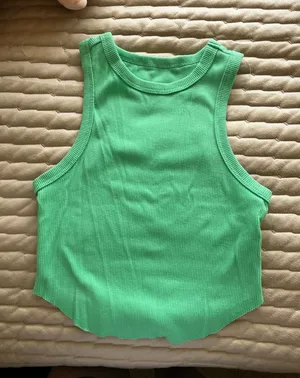 Green tank top thumbnail 1