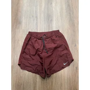Nike Womens Dri-FIT Running Shorts‎ Burgundy Maroon Size S 3436 thumbnail 2