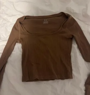 Aerie long sleeve thumbnail 1
