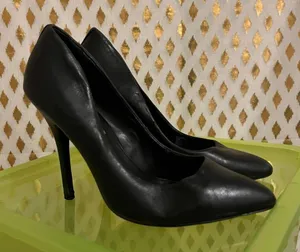 Steve Madden stiletto heels pumps size 6.5 thumbnail 1