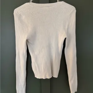Abercrombie Ribbed cropped cream sweater thumbnail 4