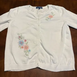 J.G. Hook Cardigan Sweater Womens L White Floral Embroidered Button Front Knit thumbnail 1
