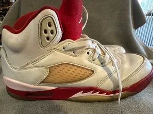 Nike Jordan 4s thumbnail 1