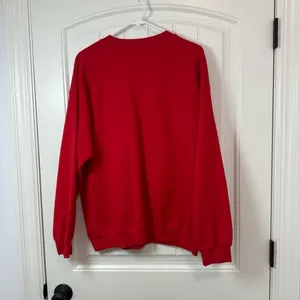 Gildan Red Graphic Sweatshirt Vibrant Cotton Blend Christmas thumbnail 4