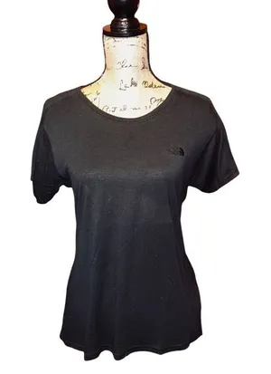 The North Face T-shirt Women’s Size Large Regular‎ Fit Logo Outdoors thumbnail 1
